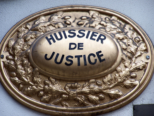 comment devenir huissier de justice en belgique